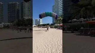 😎#puertovallarta #beach #skydiving #trending #wow #shorts #flying #paracaidismo