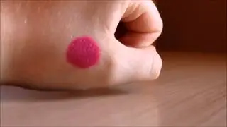 [Swatch] Me Now Long Lasting Lipgloss - 25