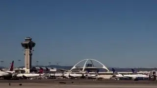 New luggage for business travelers go hi-tech