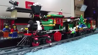Lego 10254 Winter train in action