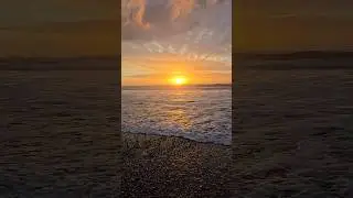 Kissing Rock Winter Sunset #oregon #travel #explore #scenery #nature #beach #ocean #adventure #asmr
