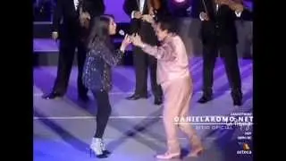 Daniela Romo engalana concierto de Juan Gabriel | Ventaneando