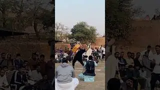 Traditional Stone Lifting(Akhara Bugdar) In Pakistan #weightlifting #viral #shorts