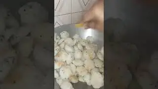 Breakfast poha aur suji se banye mini idli