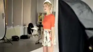 Marijke Versluijs backstage, filmed during a photoshoot of Vincent Kos Photography
