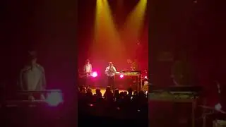 Mahmood - the sound of silence ( live in Paris)
