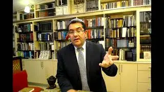 Rabbi Manny Vi&ntilde;as of  El Centro de Estudios Judios-Torat Emeton Parashat Vaehtchanan