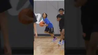 Nice pass down low for the strong finish #basketball #shorts #foryou