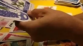 Hein&auml;kuun t&auml;ysikuu Tarotluenta🔮🗞️