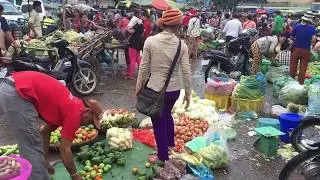 Cambodia Market At Psar Derm Kor In Phnom Penh