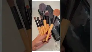 Bobbi Brown Brushes #saundaryamalabyrenuka #bobbibrown #makeupbrushes #renukapanchal #saundaryamala