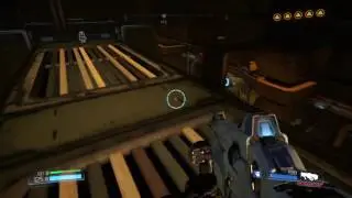 DOOM_mu&ntilde;eco Blanco