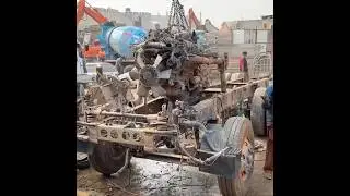 Damper Truck Broken Frame Due To Overloading || How it Repair With Limited Equipment ||