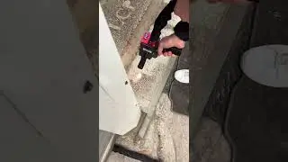 Laser Vs Dirty stairs #fy #cleaning #fypage #fypyoutube #laser #experiment #dirty #clean #share