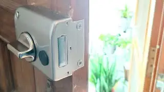 Single door lock installation #youtubeshorts #technology #viral #viralvideo #youtuber #youtubevideo 
