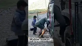 Подъемный домкрат &mdash; самый опасный инструмент для внедорожников. #overlanding