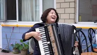 One in a Billion - Psychological Health Volunteer| CCTV English