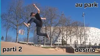 Au park parti 2 ( je mais sui fait une entorse mdr)