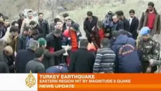 Rescue efforts in quake-hit Turkey