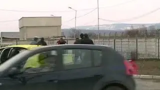 ARESTARE IN DIRECT TRAFICANTI DE DROGURI