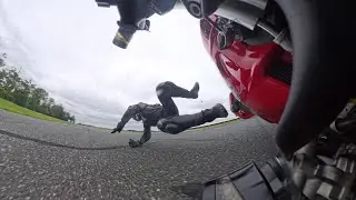 US FIRST! Ducati Streetfighter V4s Crash Test