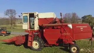 International 615 Combine (Red Power)- 1970