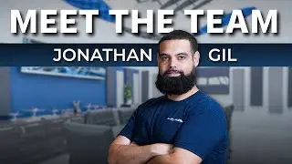 Meet Jonathan Gil | Shipping Clerk