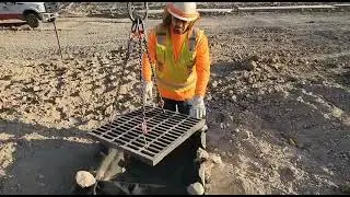 New grate lifting hooks standard