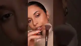 #ASMR #CloseUpASMR #WhisperASMR#BrushSounds #EarToEar#SoftSounds #Tingles#Shorts #ASMRShorts