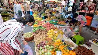 Morning Daily Food Market Show - Plenty of Fresh Food & People Real Life In Khmer Traditional Market