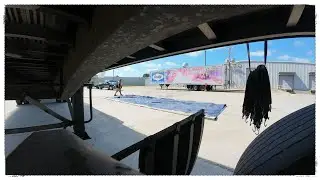 Flatbedder Doing Flatbed Things.