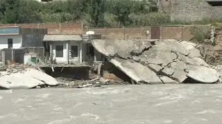 Pakistan: Houses damaged by flooding along Swat River | AFP