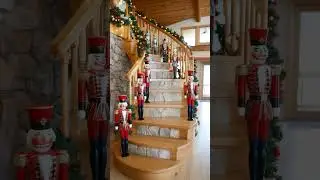 15 Elegant Log Cabin Christmas Decor Ideas To Try This Year