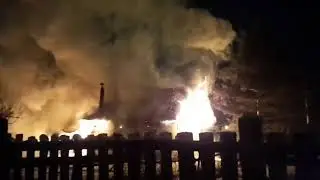 Горит дом в Пермском крае