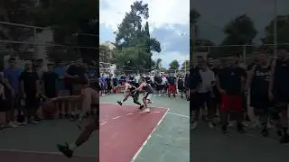 Бой 1 на 1 против греческого боксёра 🥊 обычно не заканчивается хорошо 😂 #уличныйбол #баскетбол