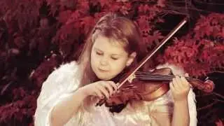 An angel in golden autumn / Bielius Picture Products
