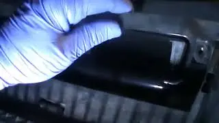 VITO W639 115 CDI How to replace the pollen or cabin air filter Video 5 of?