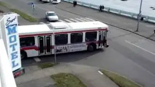 Victoria Regional Transit System - BC Transit 1998 New Flyer Industries D40LF #9815