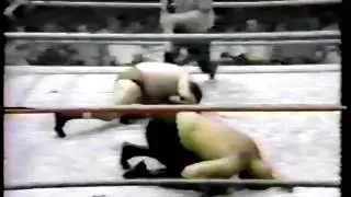 Baron Von Raschke vs Billy Robinson (1977)