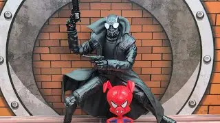 Обзор фигурок Человека-паука Нуара и Свина-паука из Marvel Legends