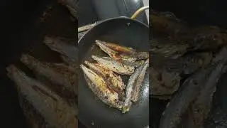 Tôm canh bầu,cá nục chiên 