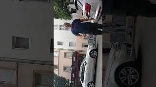 Zeugen gesucht! ich wurde am 2 September gegen 14 Uhr absichtlich vom Auto angefahren und verletzt!