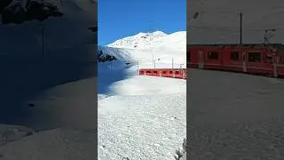 Tren Bernina Express de Tirano Italia  a Sankt Moritz Suiza! #berninaexpress #tirano #italia #Suiza