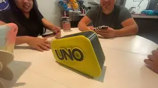 UNO attack mega hit