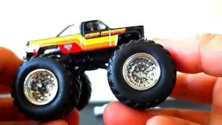 QUICKIE CAR REVIEW - KING KRUNCH vintage - Monster Jam Edition Crushable Car Series