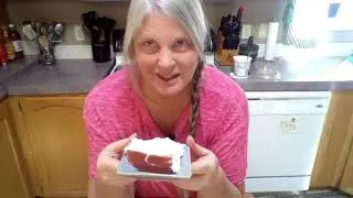 Episode 13: Holiday traditions (Making tomato aspic)