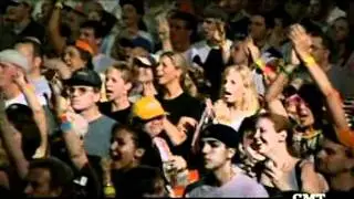 Kenny Chesney -08- She Thinks My Tractor's Sexy - Live Tennesse Homecoming