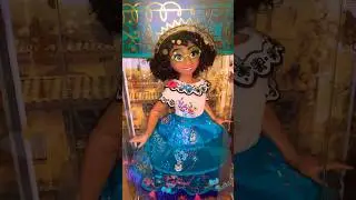 Mirabel Limited Edition Doll @DisneyStore #disneyland #disneydolls #doll #disney #barbiedisney #toy