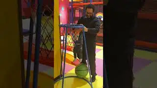 Chozyn dunking and hanging. #hangtime #basketball #hoops
