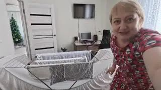 А жизнь продолжается 